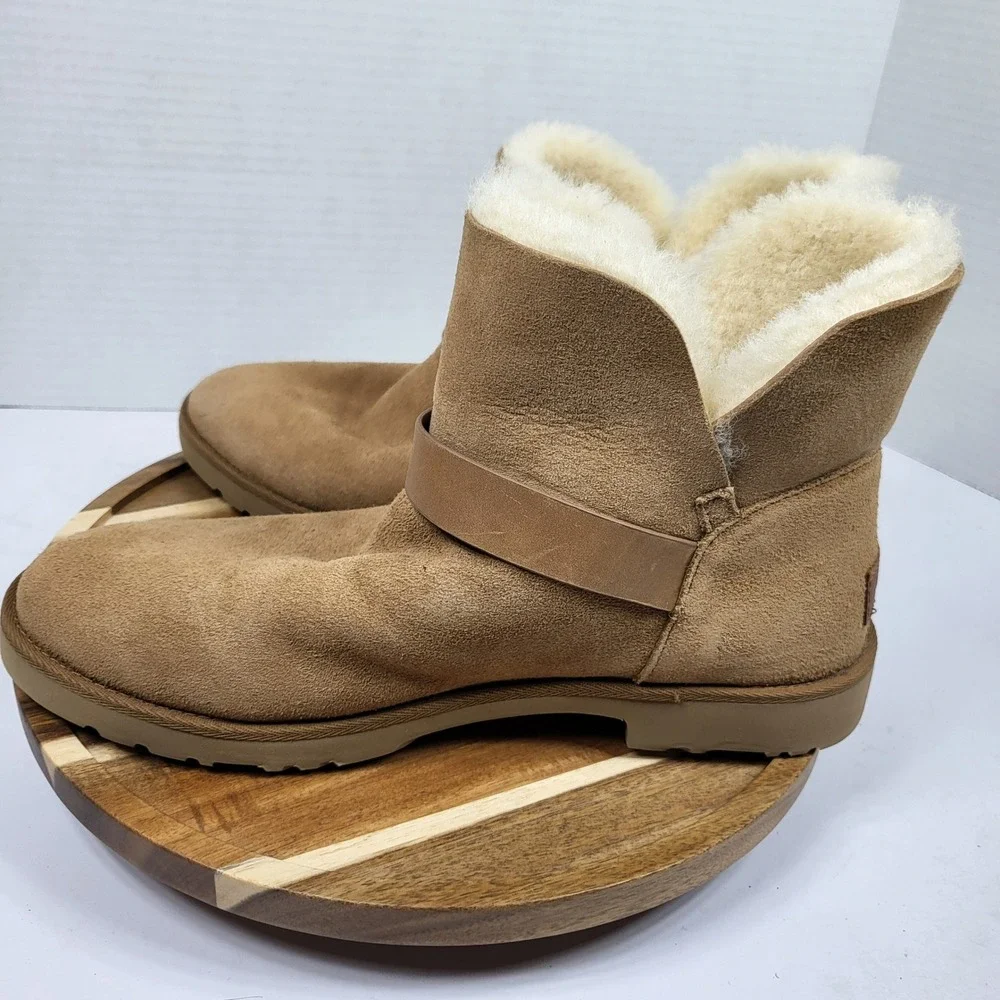 UGG Australia Women's Essential Suede Ankle Boots Buckle Strap Chestnut Size 8.5